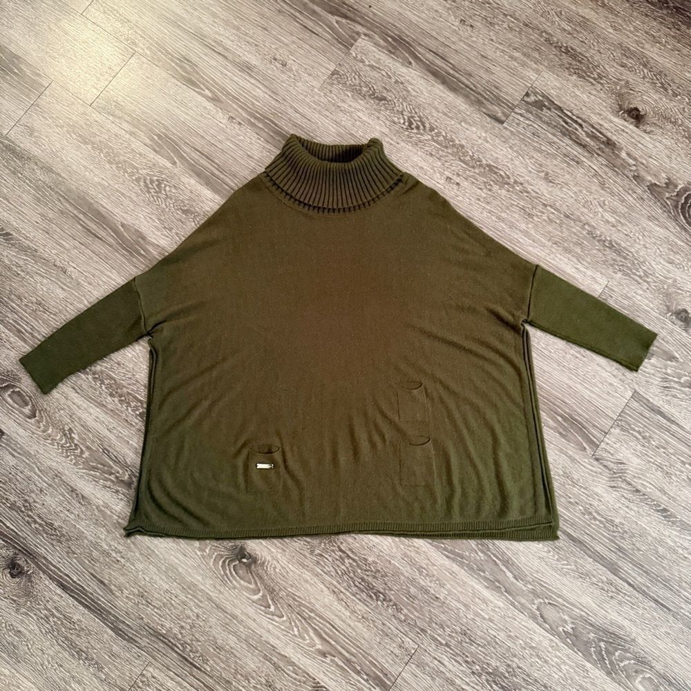 Mersea Catalina Turtleneck